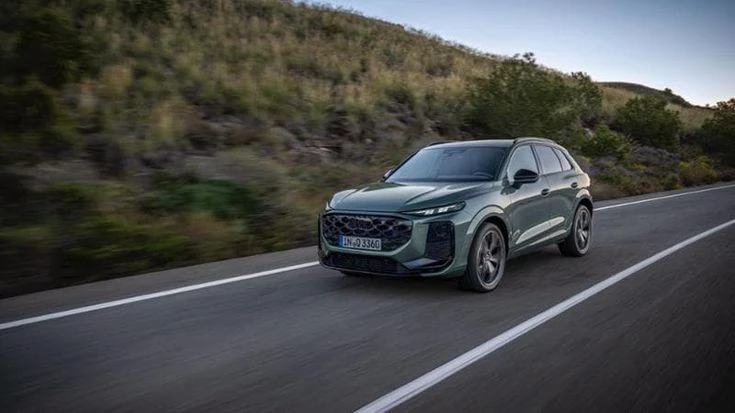 Q3, tutta un’altra musica: svelato il nuovo Suv compatto Audi benzina, mild hybrid, plug-in e diesel