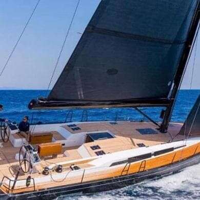 Sanlorenzo, le barche a vela Swan fanno rotta su Viareggio