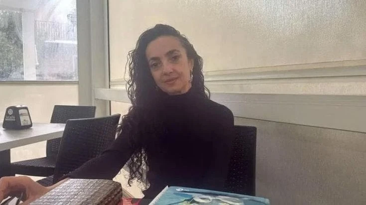 Il padre di Gregoraci denunciato per violenze, l’ex compagna: “Ho perso un bambino per le botte”