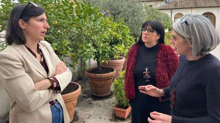 La Perla verso la proroga della cig. Schlein incontra le lavoratrici: “Salvare competenze uniche”