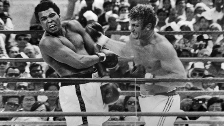 Joe Bugner, morto l’uomo che resistette in piedi a Ali e Frazier. Fece anche 3 film con Bud Spencer