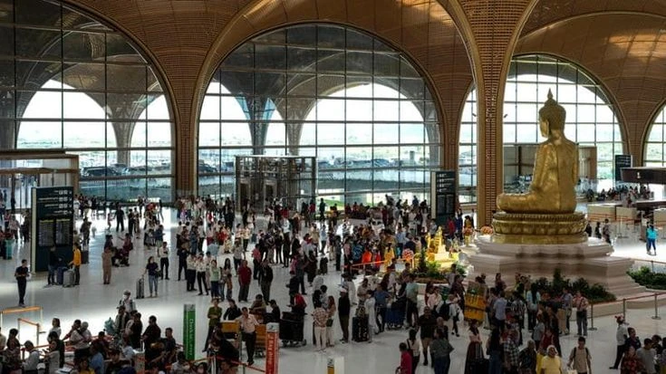 Cambogia, nuovo aeroporto a Phnom Penh. Finanziato da Pechino, pensato per il turismo