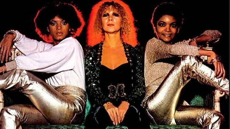 Évelyne Lenton, morta a 80 la diva della disco leader del gruppo Belle Époque