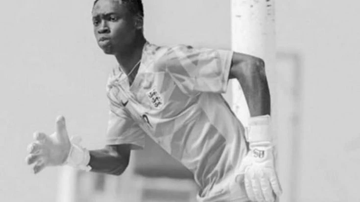 Rapito con l’inganno e ucciso perché non arriva il riscatto: morto in Ghana un portiere di 18 anni