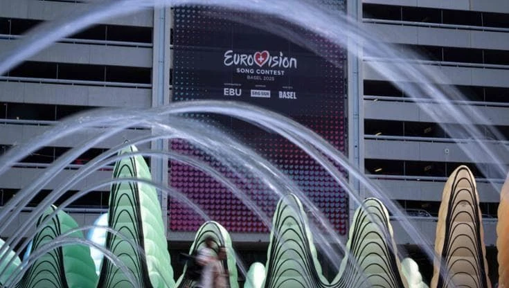 La scaletta della seconda semifinale di Eurovision 2025: i cantanti e gli ospiti in scena