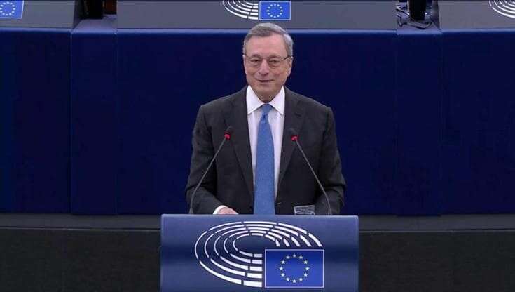 Parlamento Ue, Draghi a Strasburgo fatica a trovare il podio: 