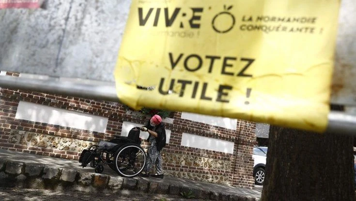 Francia oggi al voto per le regionali, ma è un test per le presidenziali