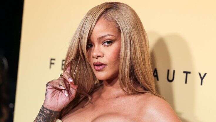 Rihanna lancia Fenty Hair, la sua prima linea di cura e styling per capelli