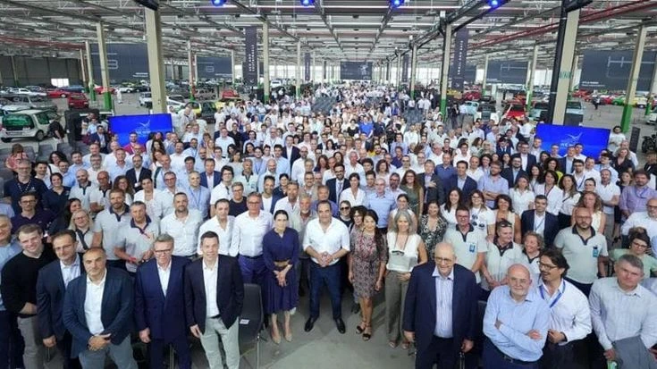 Antonio Filosa parla a Mirafiori: “L’auto in Italia ha futuro”. Via alla verifica del piano