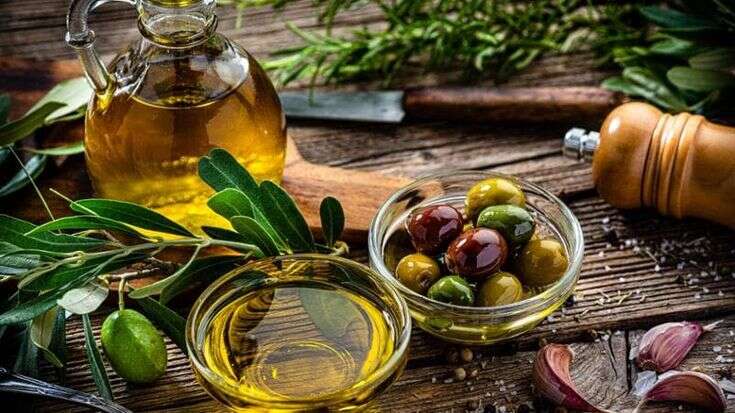 Olio extravergine d'oliva, cambiano le abitudini dei consumatori e le strategie della Gdo