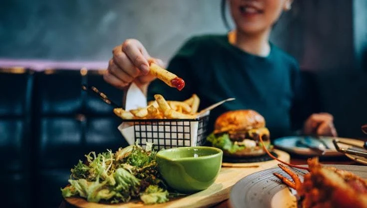 L’obesità si combatte (anche) al ristorante