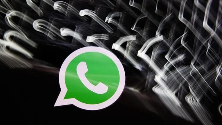 Cosa è la “truffa di Flora” su WhatsApp e come fare per non cascarci