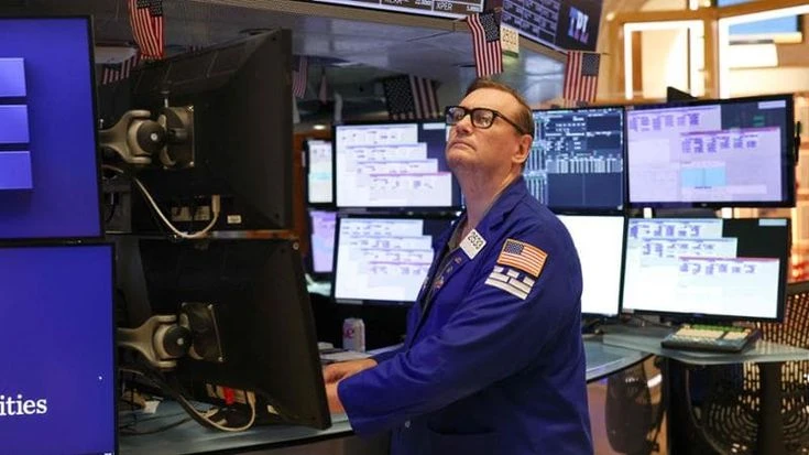 Le Borse oggi, 29 agosto. Apertura fiacca in Europa, attesa per l’inflazione dagli Stati Uniti