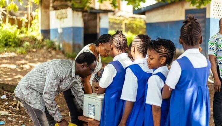 Sierra Leone, nelle scuole il vaccino Hpv contro il cancro dell’utero