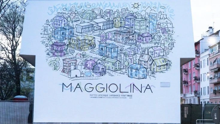 Arte pubblica a Milano: la Maggiolina riprodotta in un murale di Ufocinque sulla parte della scuola di via Ragusa