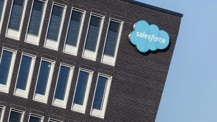 Un gruppo Hacker ha violato decine di aziende in Europa tramite una finta app di Salesforce