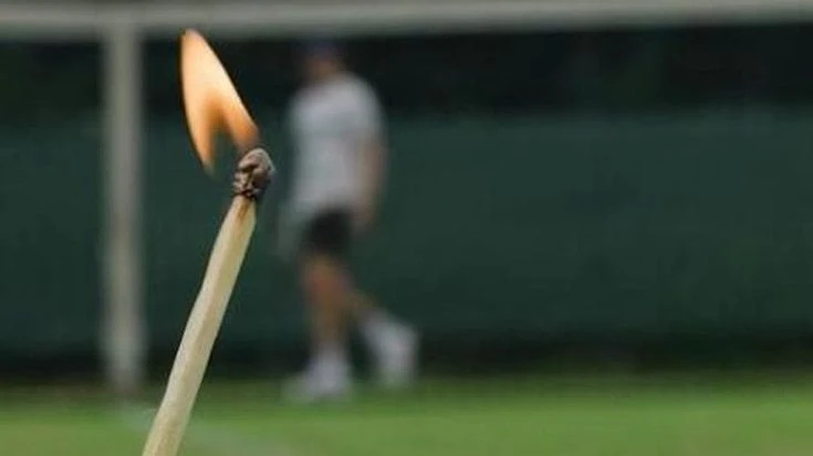 Sinner accende un fiammifero con una pallina: ecco il trucco dietro al video dell’Atp