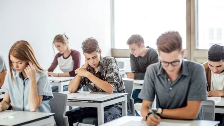 Scuola, ecco i divari nell’apprendimento: al Sud studenti due anni indietro in matematica