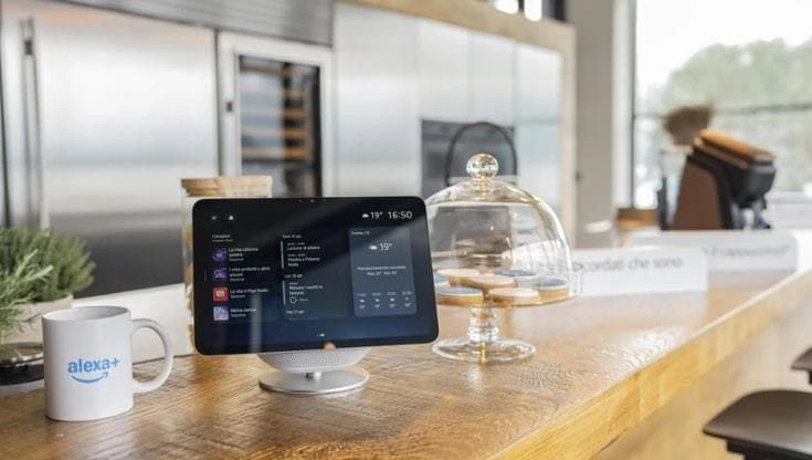 Alexa+ debutta in Italia: come cambia l’assistente Amazon ora che risponde come una persona