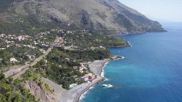 Basilicata: viaggio tra coste selvagge e paesaggi inattesi