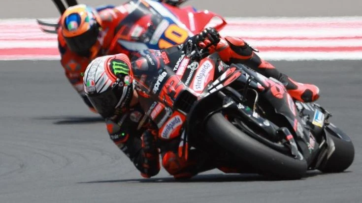 Bezzecchi, che rimonta: sua la Sprint del Gp di Indonesia. Sul podio Aldeguer e Fernandez