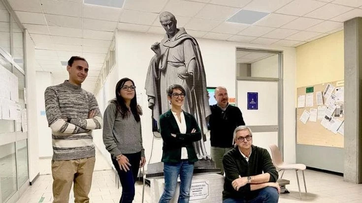 Liceo ospita lo storico Cardini ma si ritrova arruolato nel festival “identitario”: è polemica
