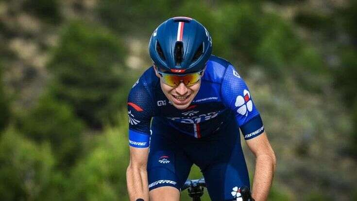 Trofeo Laigueglia al francese Lenny Martinez, il più giovane vincitore di sempre. 2° Vendrame