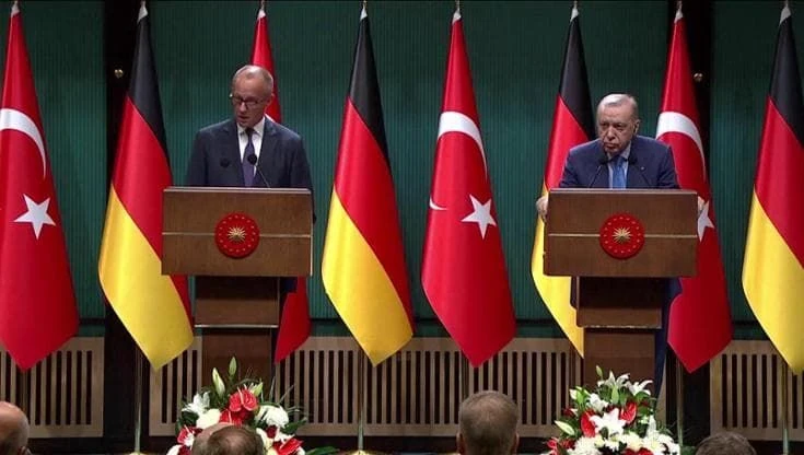 Gaza, il duro attacco di Erdogan a Merz: 