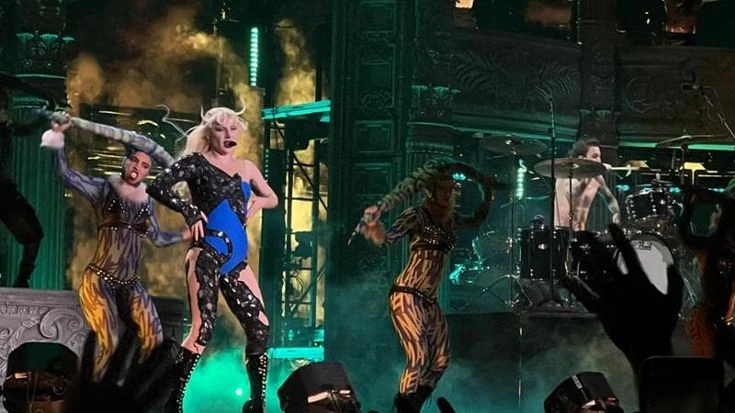 Lady Gaga, oltre due milioni di persone per il suo concerto a Copacabana: “Abbiamo fatto la storia”