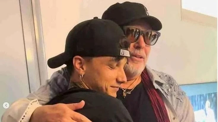 Vasco Rossi: “Felice per il record di Ultimo. Largo ai giovani”