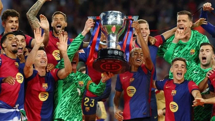 Liga al via, si rinnova la sfida Barcellona-Real Madrid. Raspadori la novità dell’Atletico