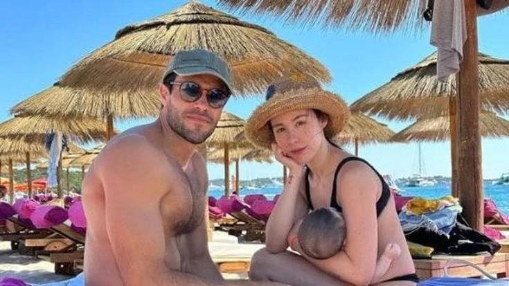 Aurora Ramazzotti sui social: “Amarsi è un percorso che dura tutta una vita. Stiamo imparando a respirare. Siate gentili”