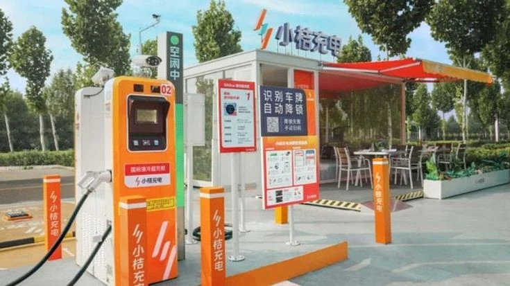 Auto elettrica, dalla Cina arriva la ricarica ultraveloce con una colonnina da 1.600 kW