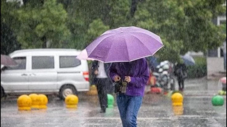 Previsioni meteo, l’aria fresca dalla Scozia incontra il caldo africano: 48 ore di temporali sparsi
