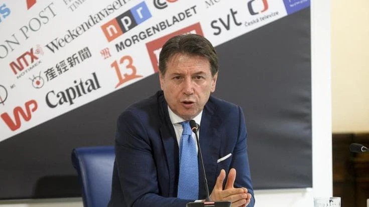 M5S, Conte: “Uno non vale affatto uno, è stato grande errore del passato”