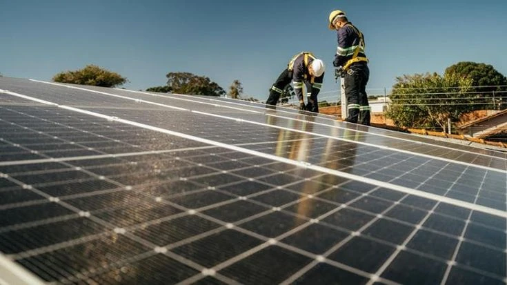 Energia Ue: nel 2024 più rinnovabili e nucleare, meno carbone e petrolio