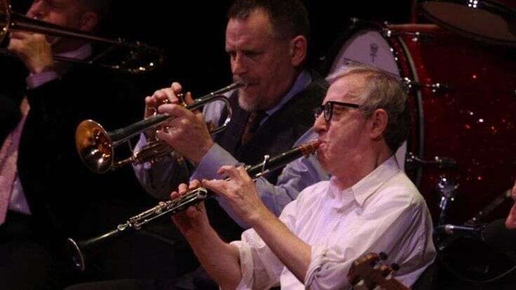 Woody Allen in concerto a Milano: sarà il 6 e il 7 settembre al Blue Note in via Borsieri col suo clarinetto