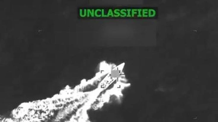 Gli Stati Uniti colpiscono una nave nel Mar del Caraibi: 3 morti. “Era un’imbarcazione dei narcos”