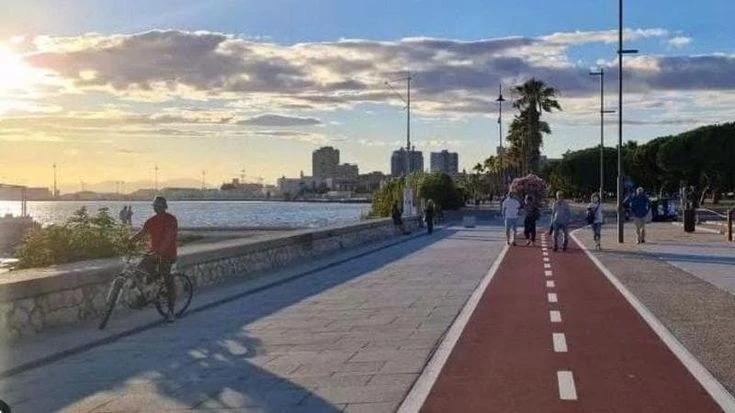 Cagliari, cadavere ritrovato in acqua in porticciolo turistico: sarebbe di un ragazzo minorenne