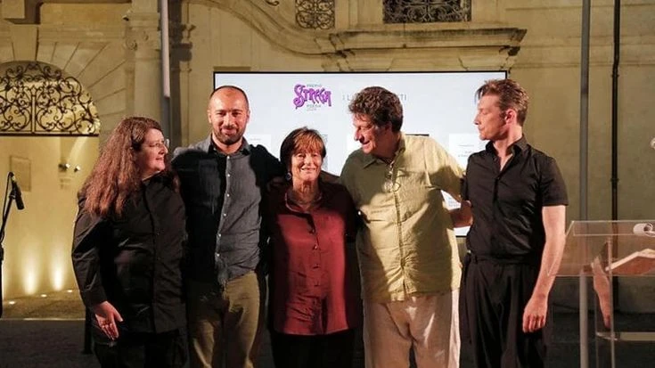Premio Strega Poesia, ecco la cinquina. La serata finale a Roma il 9 ottobre