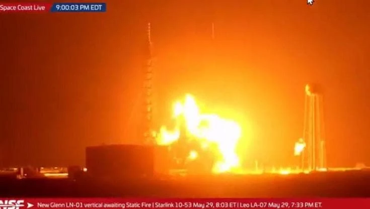 Il razzo della Blue Origin esplode sulla rampa di lancio: il video dell'incidente