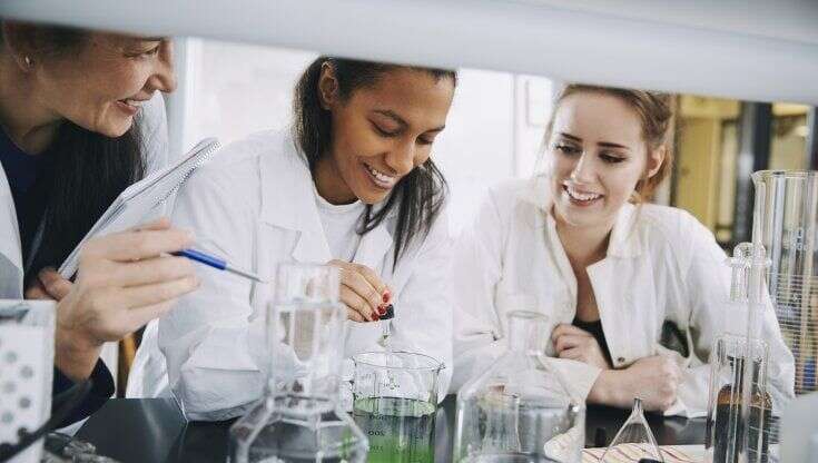 Chi sono le cinque scienziate premiate dai For Women in Science International Awards