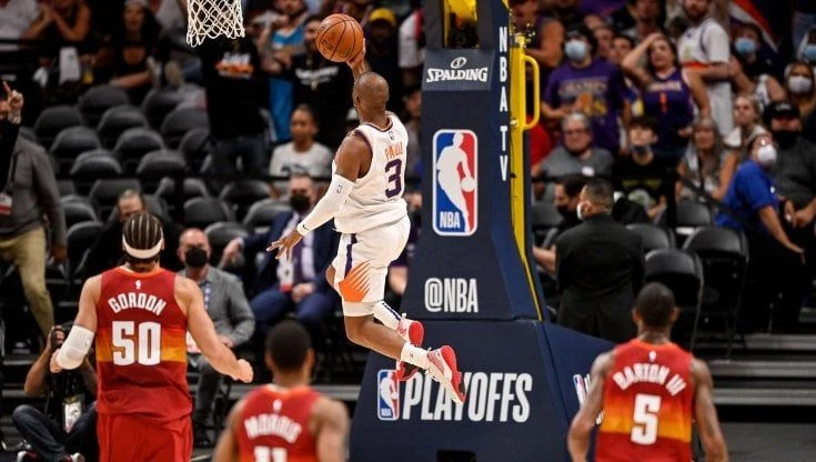 Basket Nba: tegola su Phoenix, Chris Paul fermato dal protocollo covid