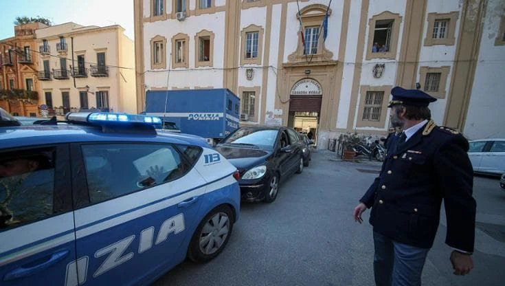 Palermo, in tanti cercano i boss: “Siete gli unici che risolvono i problemi”. Blitz, 11 arresti