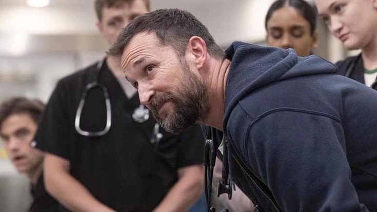 “The Pitt”, trent’anni dopo ‘ER’ la nuova serie con Noah Wyle candidata a 8 Emmy