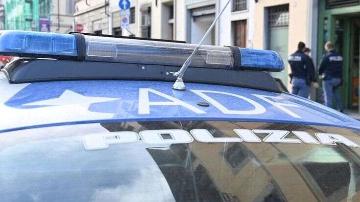 Milano, aggrediscono poliziotti difronte a discoteca Hollywood, nel cuore della movida: 4 arresti