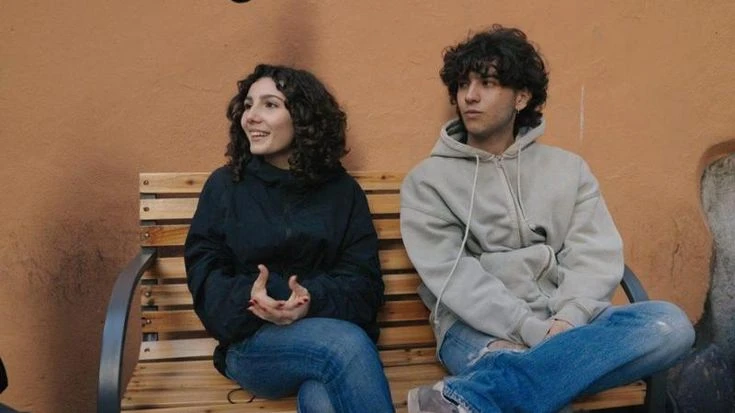 “Chi vuole parlare d'amore?”, i sentimenti dei ragazzi diventano una docuserie