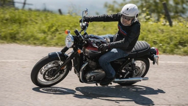 Fascino Bonneville, la leggenda si rinnova