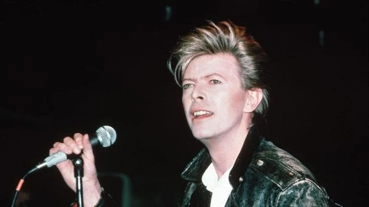 David Bowie, in mostra gli appunti dell'artista su “un musical del diciottesimo secolo”