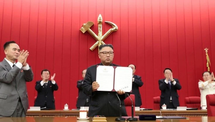 Nord Corea, il proclama di Kim: prepararsi sia a dialogo che allo scontro con gli Usa